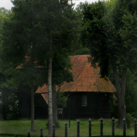 Kościół ewangelicki, ob. rzym.-kat. Wniebowzięcia NMP wraz z cmentarzem przykościelnym