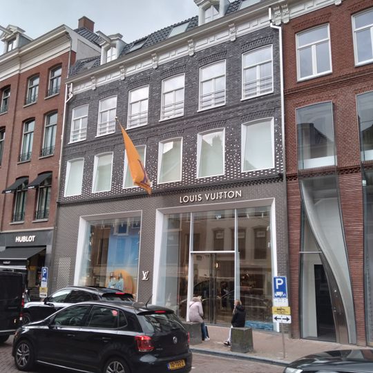 The brick pixelation