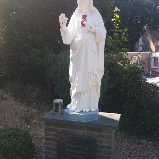 Statue of Sacred Heart of Jesus Christ