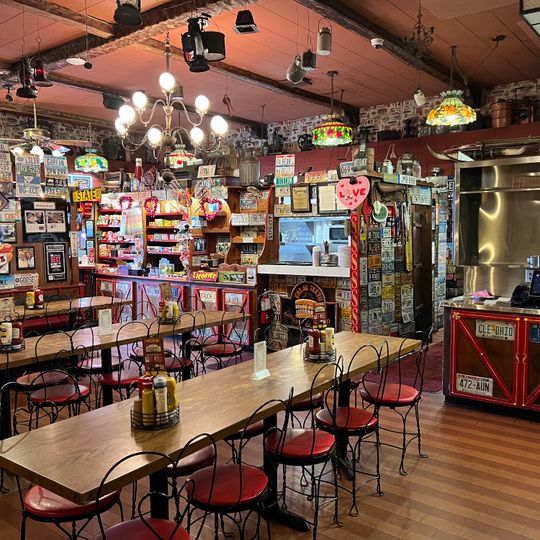 Jaxson's Ice Cream Parlor & Restaurant