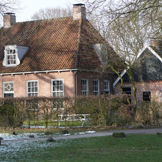 Het Stift 6, Weerselo