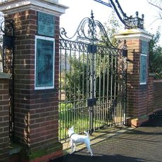 Donisthorpe War Memorial Gateway