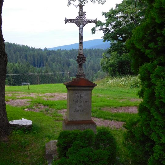 Cross at Lesní street