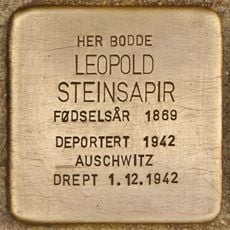 Stolperstein dedicated to Leopold Steinsapir