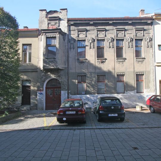 Bratranců Veverkových 702