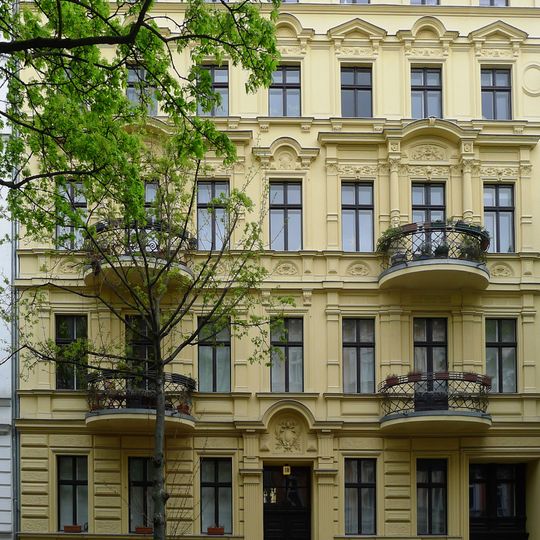 Mietshaus Christstraße 18