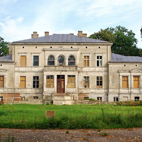 Palace in Dargosław