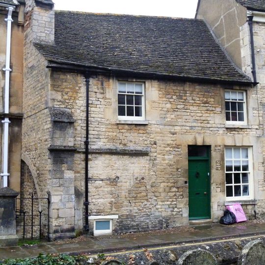 17, St George's Square