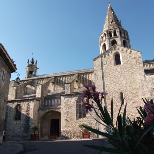 Église Saint-Andéol de Bourg-Saint-Andéol