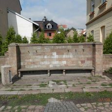 Pomník padlým v Prackovicích nad Labem