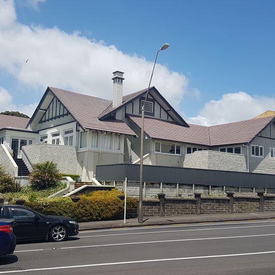 Taranaki Club Building