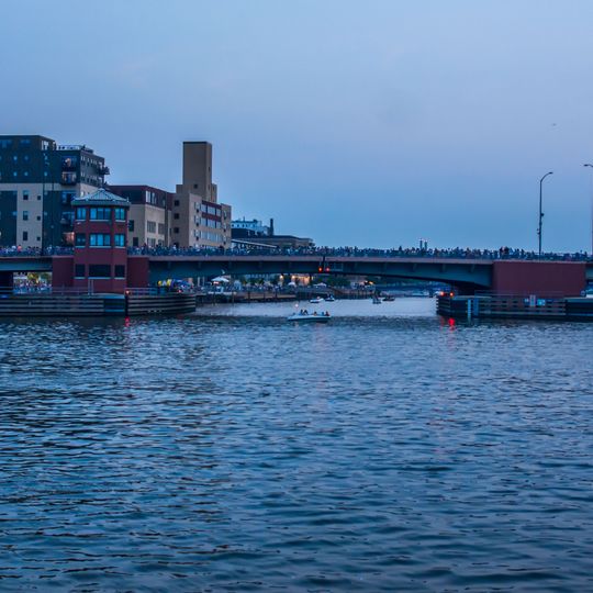 Ray Nitschke Memorial Bridge
