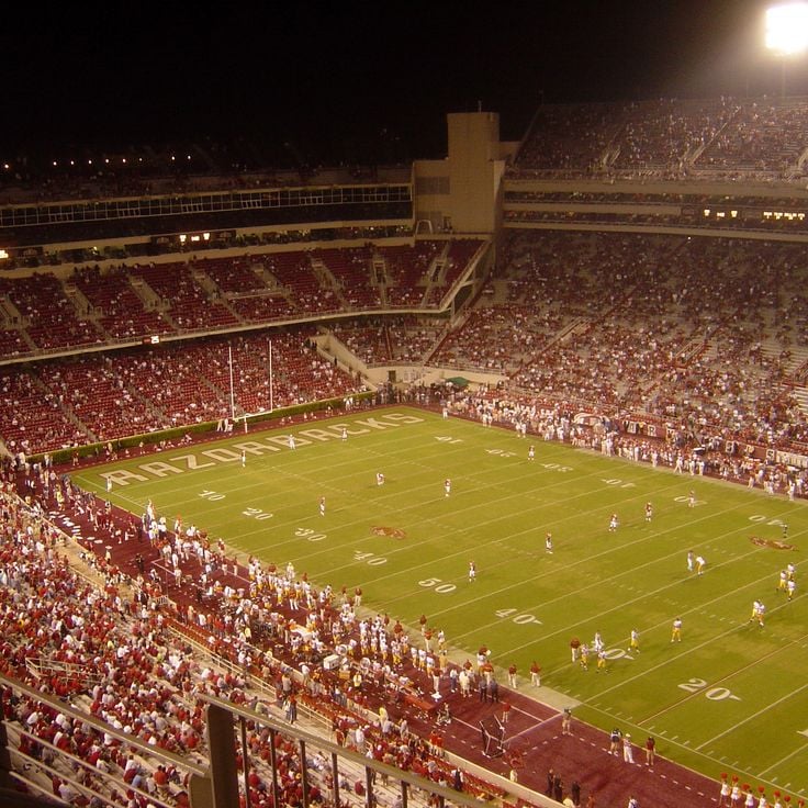 Donald W. Reynolds Razorback Stadium