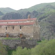 Tsitsernavank Monastery