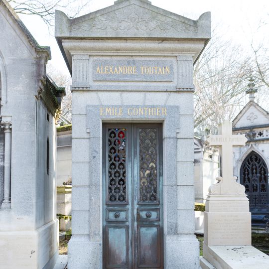 Grave of Toutain-Gonthier