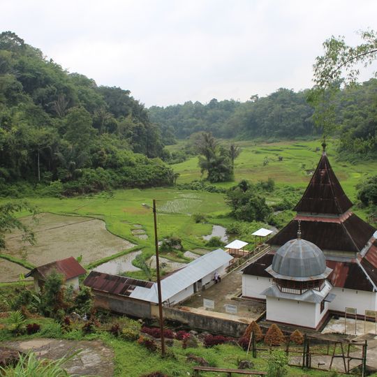 Pincuran Gadang Old Mosque
