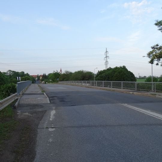 Bridge of Ořešská street over the Pražský okruh