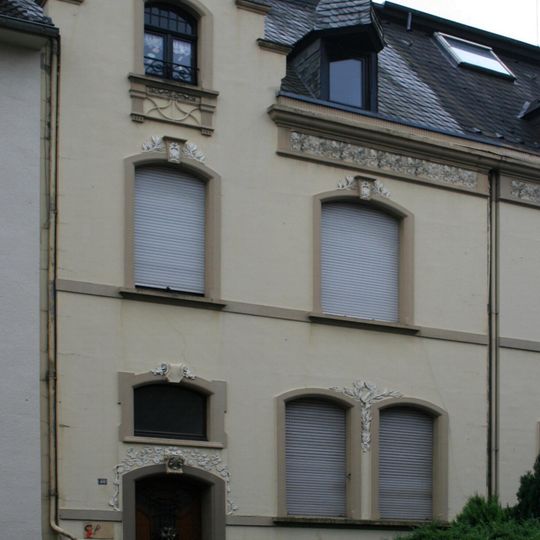 Wilhelm-Strauß-Straße 40