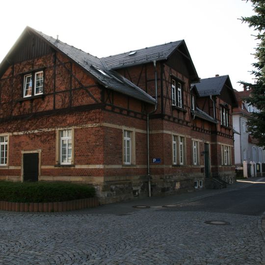 Einzeldenkmal der Sachgesamtheit Baumwollspinnerei E. I. Clauß Nachfolger: ehemalige Badeanstalt und Kinderbewahranstalt Zur Baumwolle 15