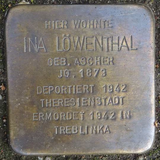 Stolperstein dedicated to Ina Löwenthal