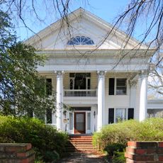 Stokes-Mayfield House