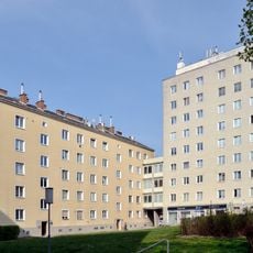 Wohnhausanlage Unter-Meidlinger Straße 16-22