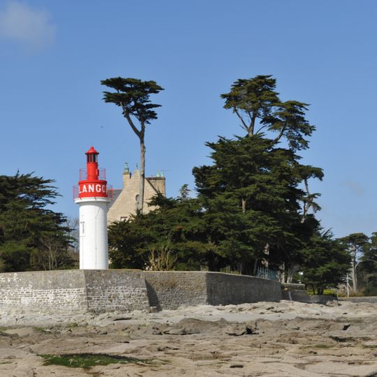 Phare de Langoz