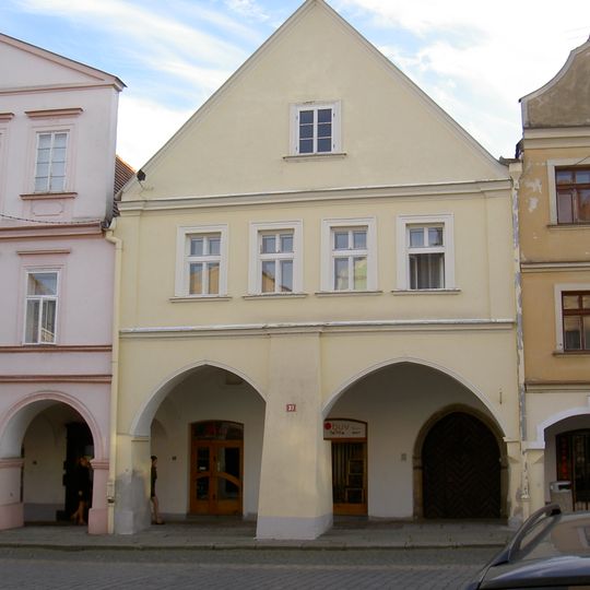 Náměstí Míru čp. 37