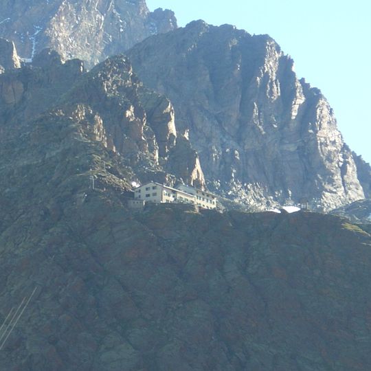 Refuge Marinelli Bombardieri