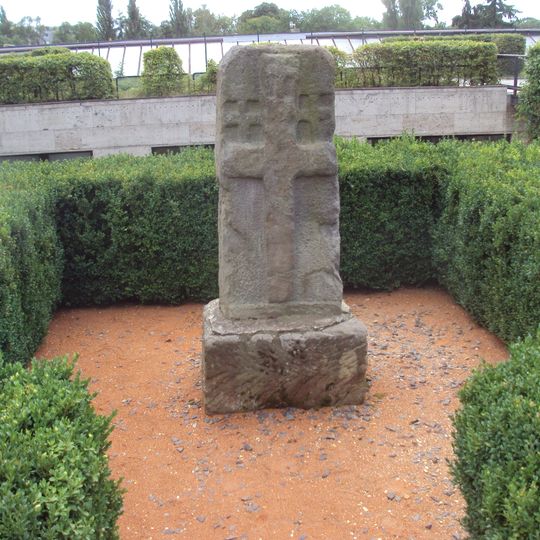 Křížový kámen 0595