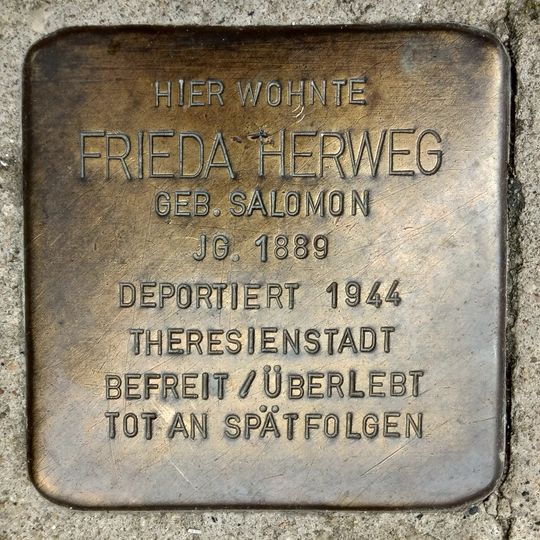 Stolperstein en memoria de Frieda Herweg