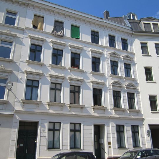 Mietshaus Bergstraße 27