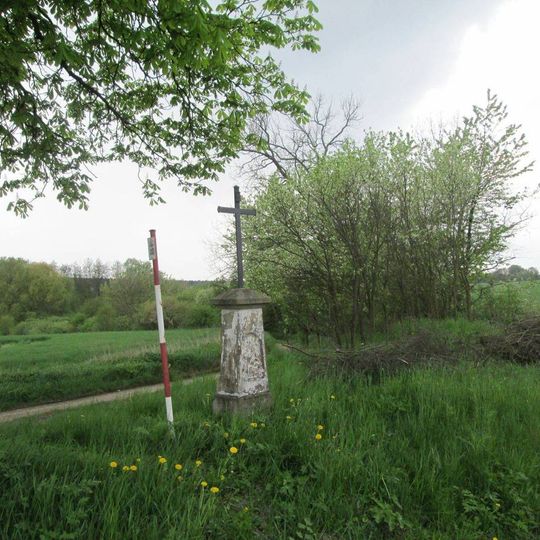 Kříž mezi Lochousicemi a Ostrovem u Stříbra