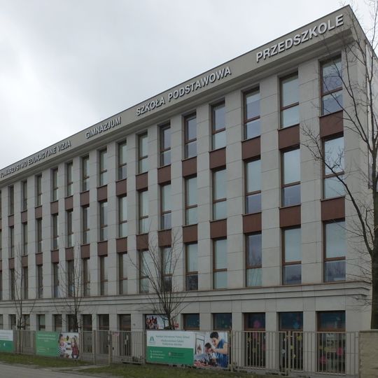 Budynek szkolny przy ulicy Gładkiej 31