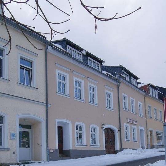 Wohnhaus in geschlossener Bebauung Markt 13