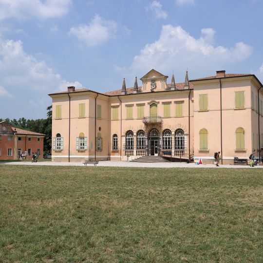 Villa Bernini Buri
