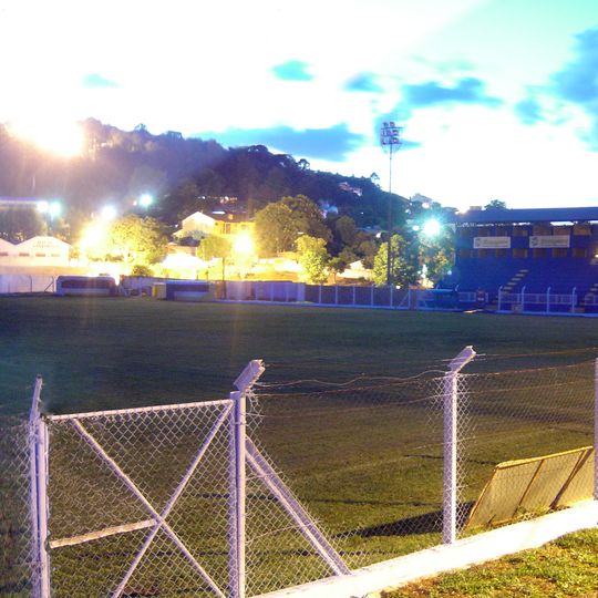 Estádio Anilado