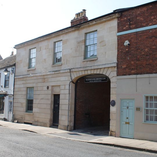11-13, Northgate Street
