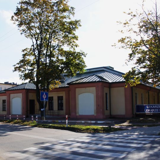 Budynek administracyjny, tzw. apteka