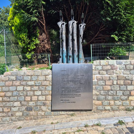 Installation artwork, Work of art