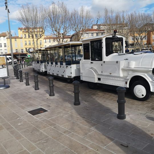 Tourist train Aix