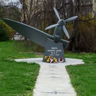 Pomník českým válečným letcům RAF