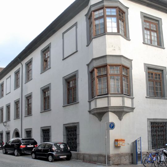 Bezirksgericht, ehem. Jesuitenkollegium