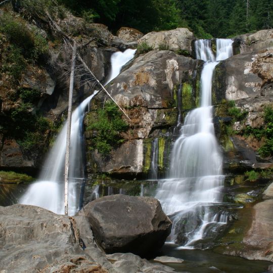 Coquille River Falls