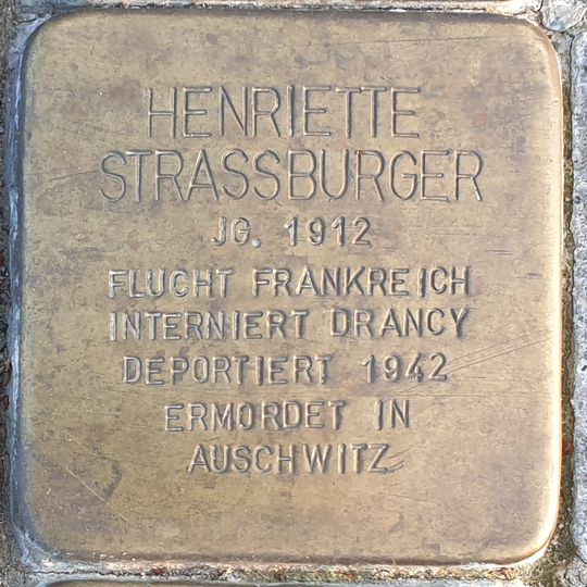 Stolperstein en memoria de Henriette Straßburger