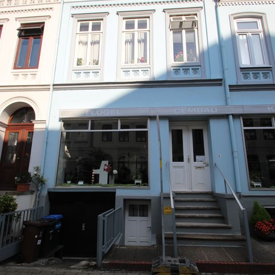 Wohnhaus Adlerstraße 6