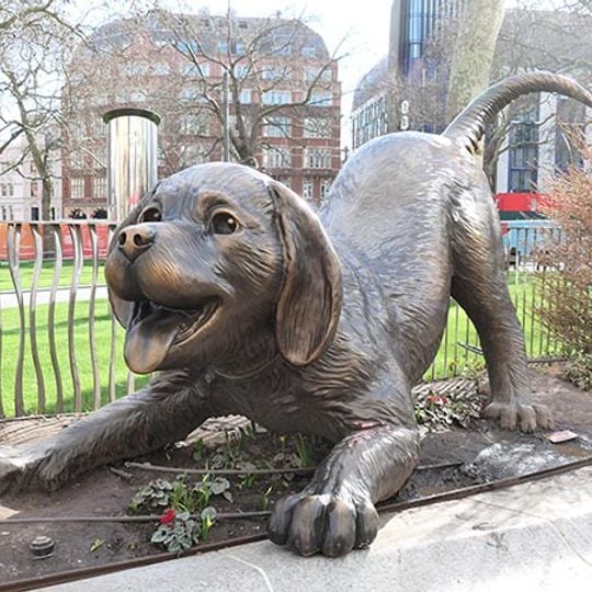 Clifford the Big Red Dog at Leicester Square
