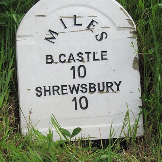 Milestone, New Leasowes Farm