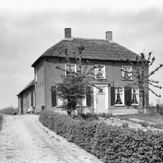 Hillsestraat 6, Babyloniënbroek