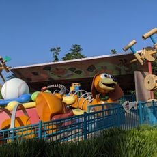 Slinky Dog Spin